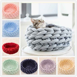 Round Plush Cat Bed