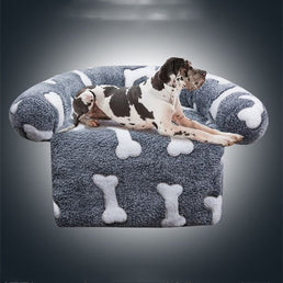 Plush Kennel Sofa Blanket – Soft & Cozy Pet Throw